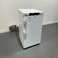 LIEBHERR MedLine LKUv 1610 Index 25D/001 image 1